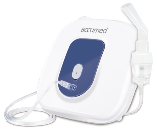 Inhalator w kolorze białym, wewnętrzna część granatowa. Z boku umieszczony pojemnik na lek (nebulizator) z ustnikiem oraz przewód powietrza